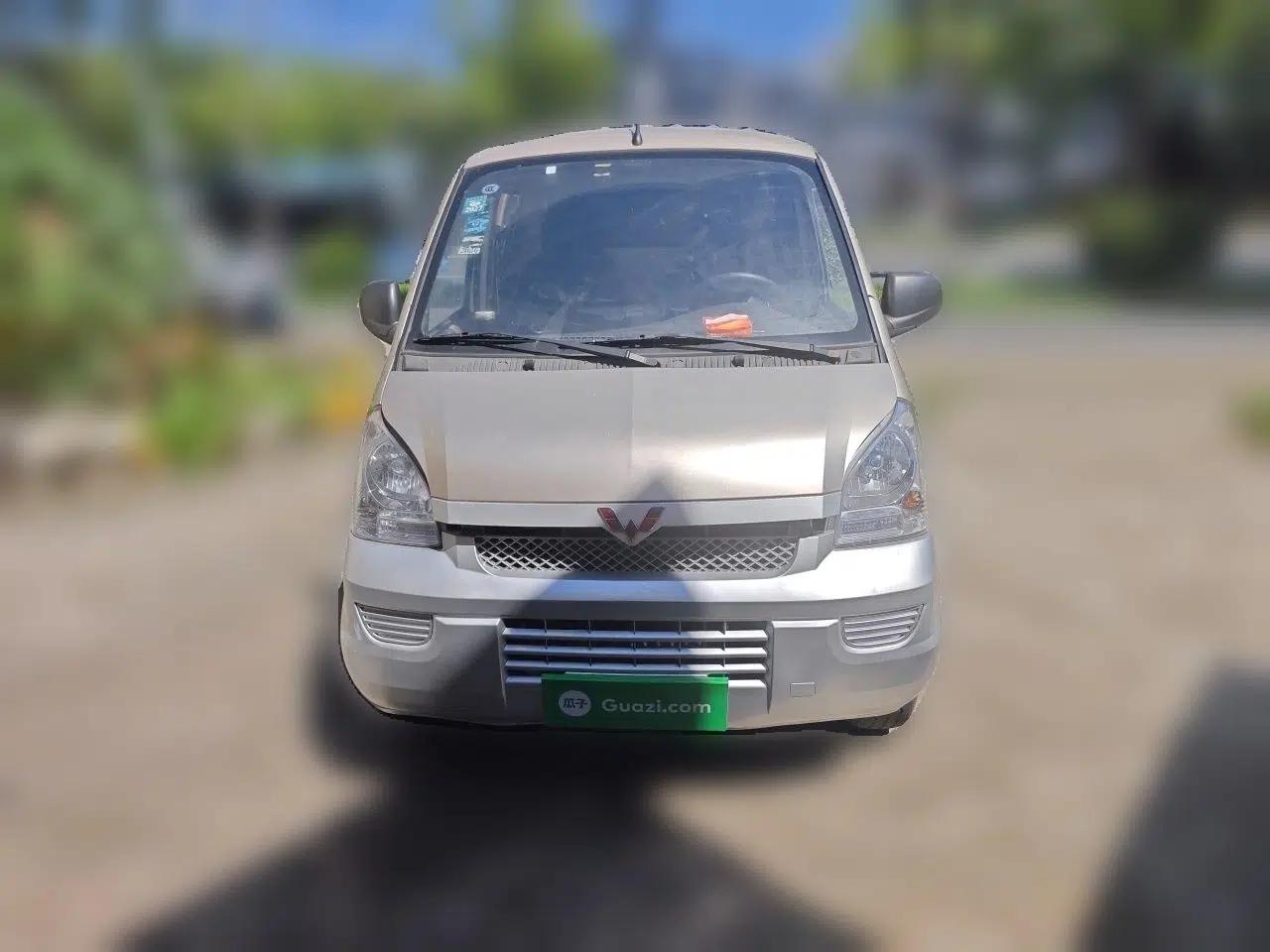 Wuling Rongguang 2019 1.5L Extended-Body Van Base Model with 2 Seats — миниатюра 2