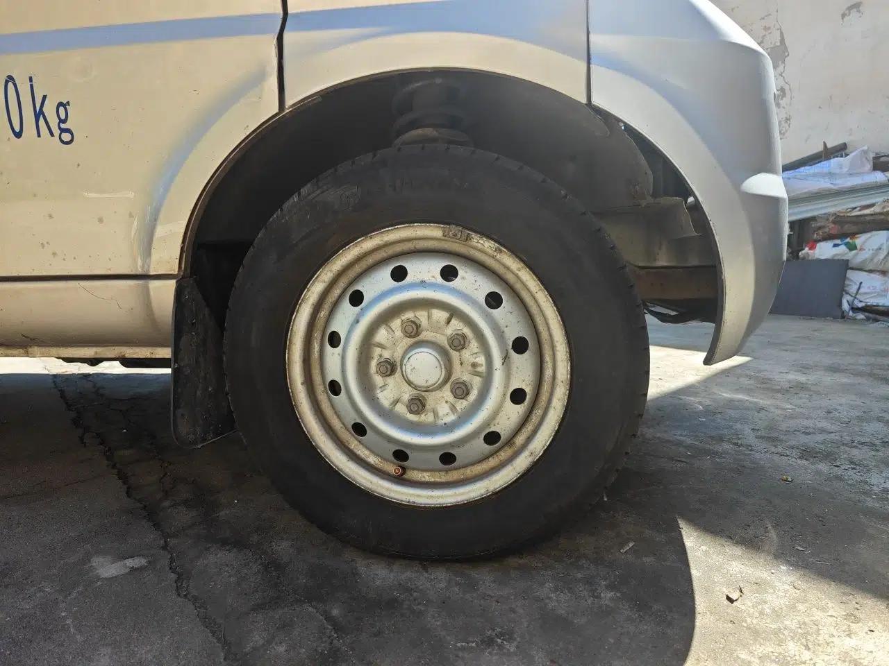 Wuling Rongguang 2019 1.5L Extended-Body Van Base Model with 2 Seats — миниатюра 8