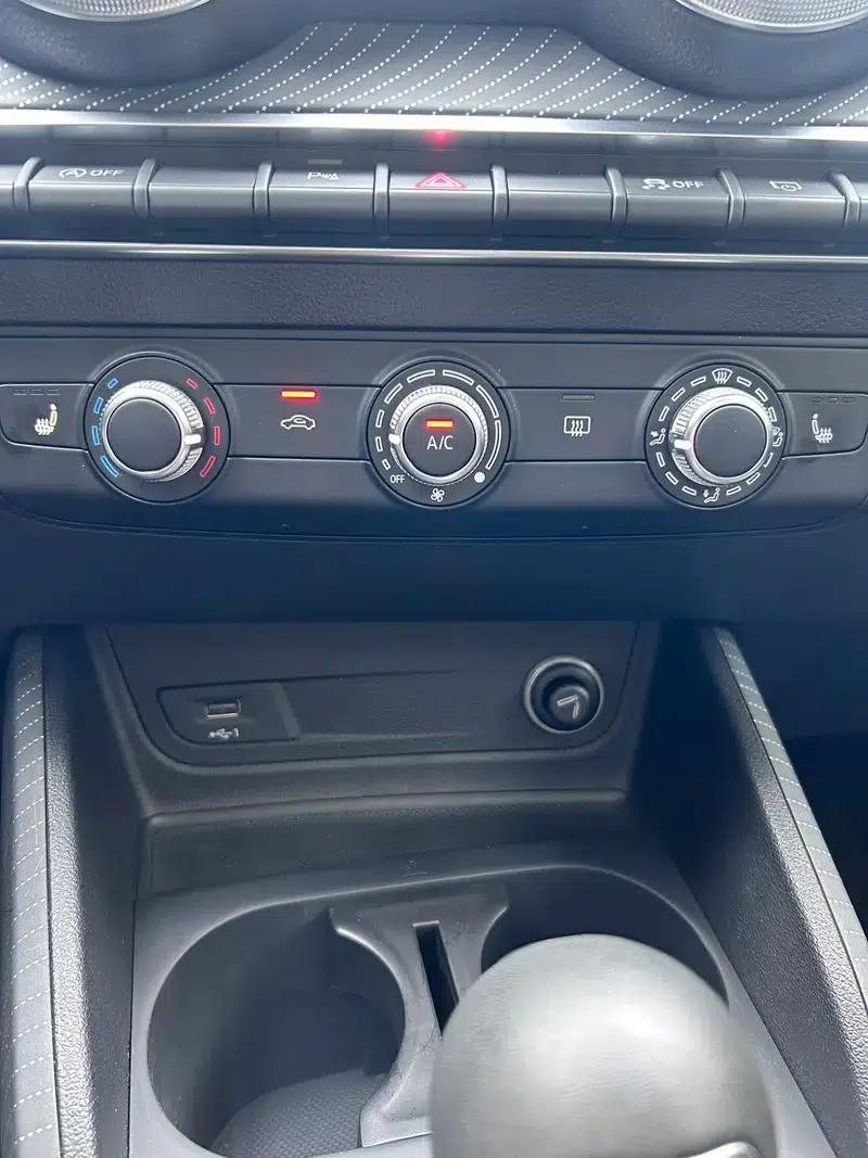 Audi Q2L 2022 35 TFSI Progressive Dynamic Edition — миниатюра 8