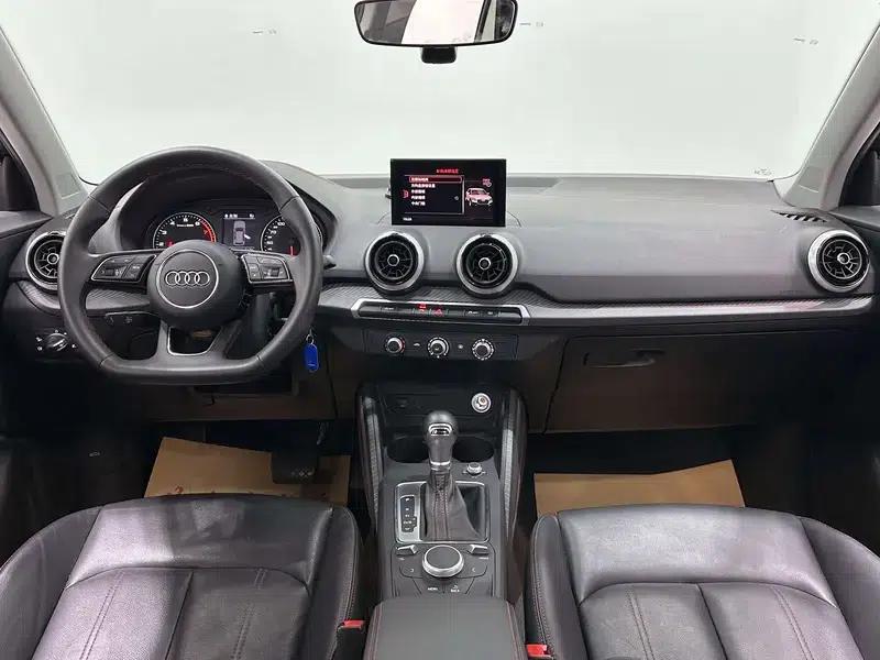 Audi Q2L 2022 35 TFSI Progressive Dynamic Edition — миниатюра 13