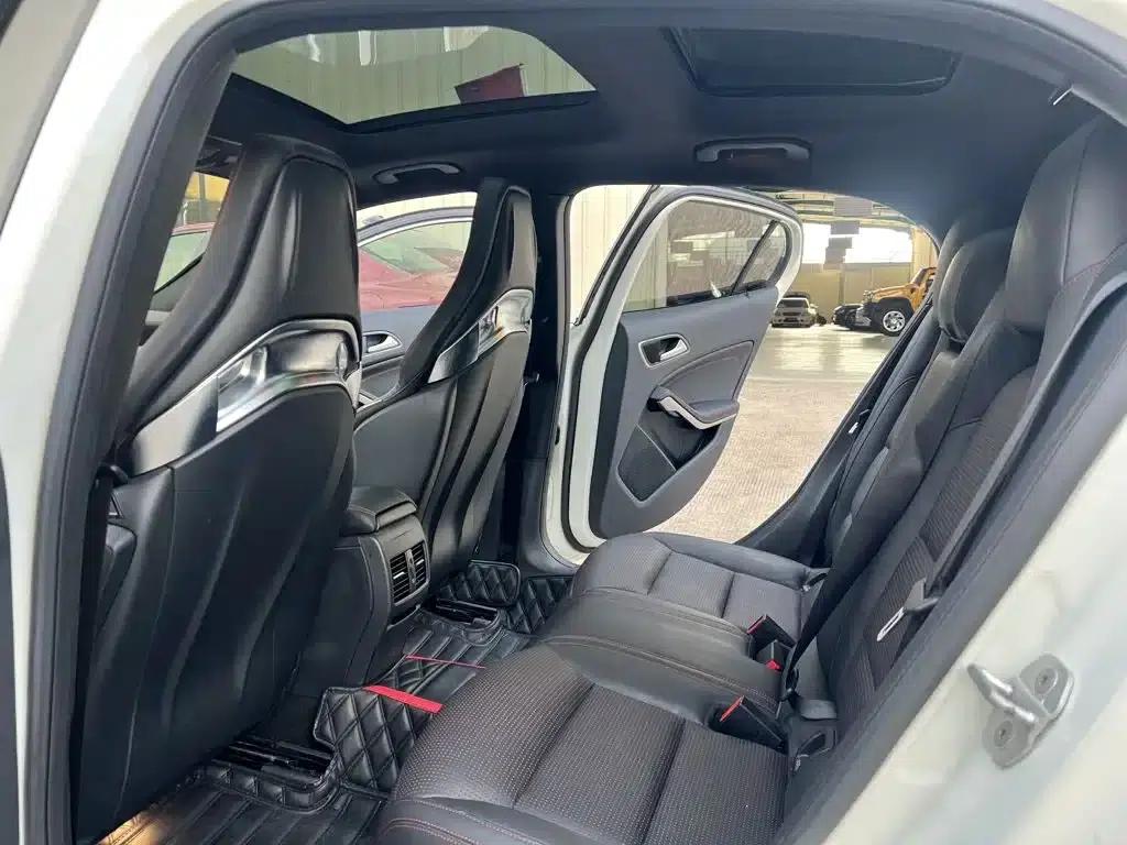 2016 Mercedes-Benz GLA AMG 45 4MATIC — миниатюра 15