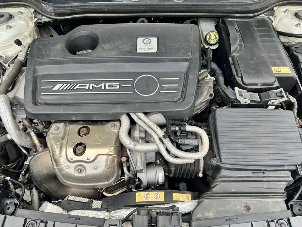 2016 Mercedes-Benz GLA AMG 45 4MATIC — миниатюра 9