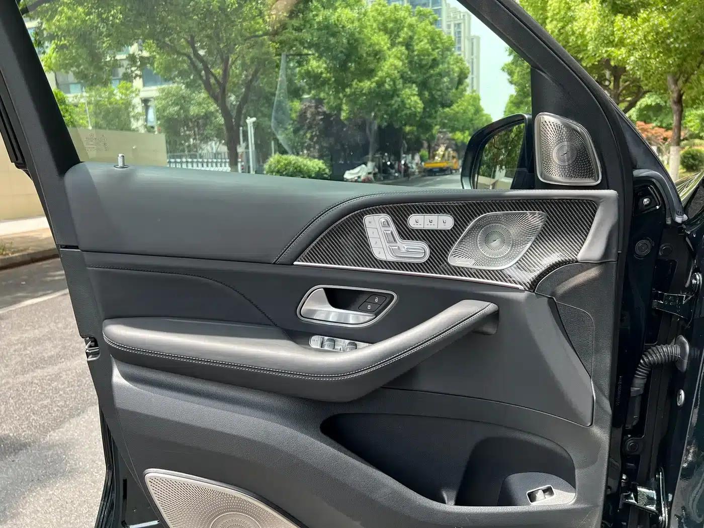 2024 Mercedes-Benz GLS AMG 63 4MATIC+ — миниатюра 13
