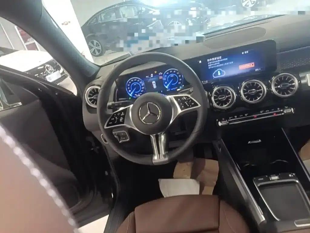 Mercedes-Benz EQB 2025 EQB 260 — миниатюра 17