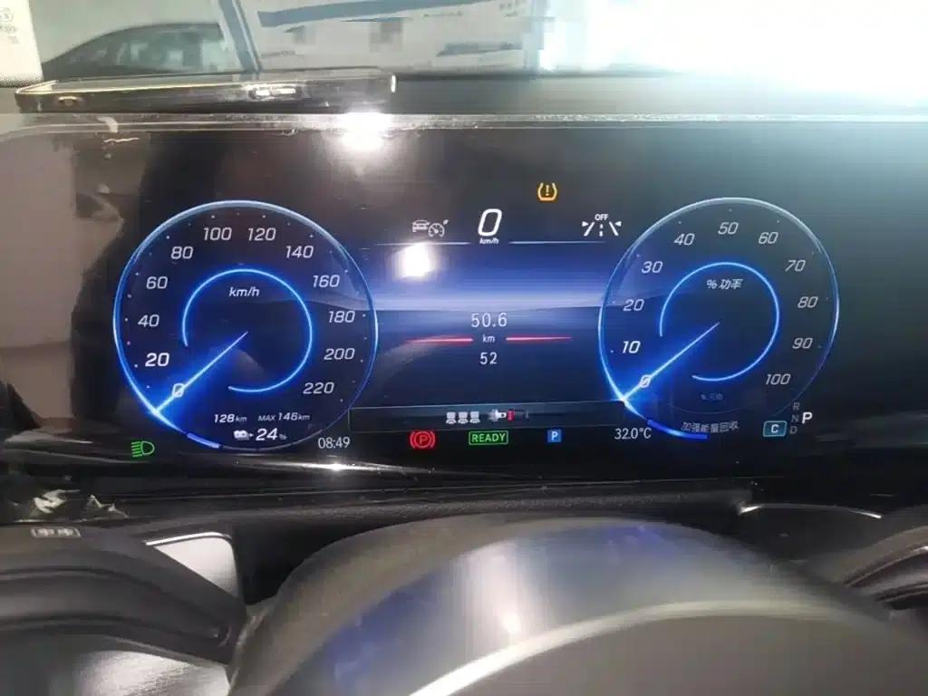 Mercedes-Benz EQB 2025 EQB 260 — миниатюра 18