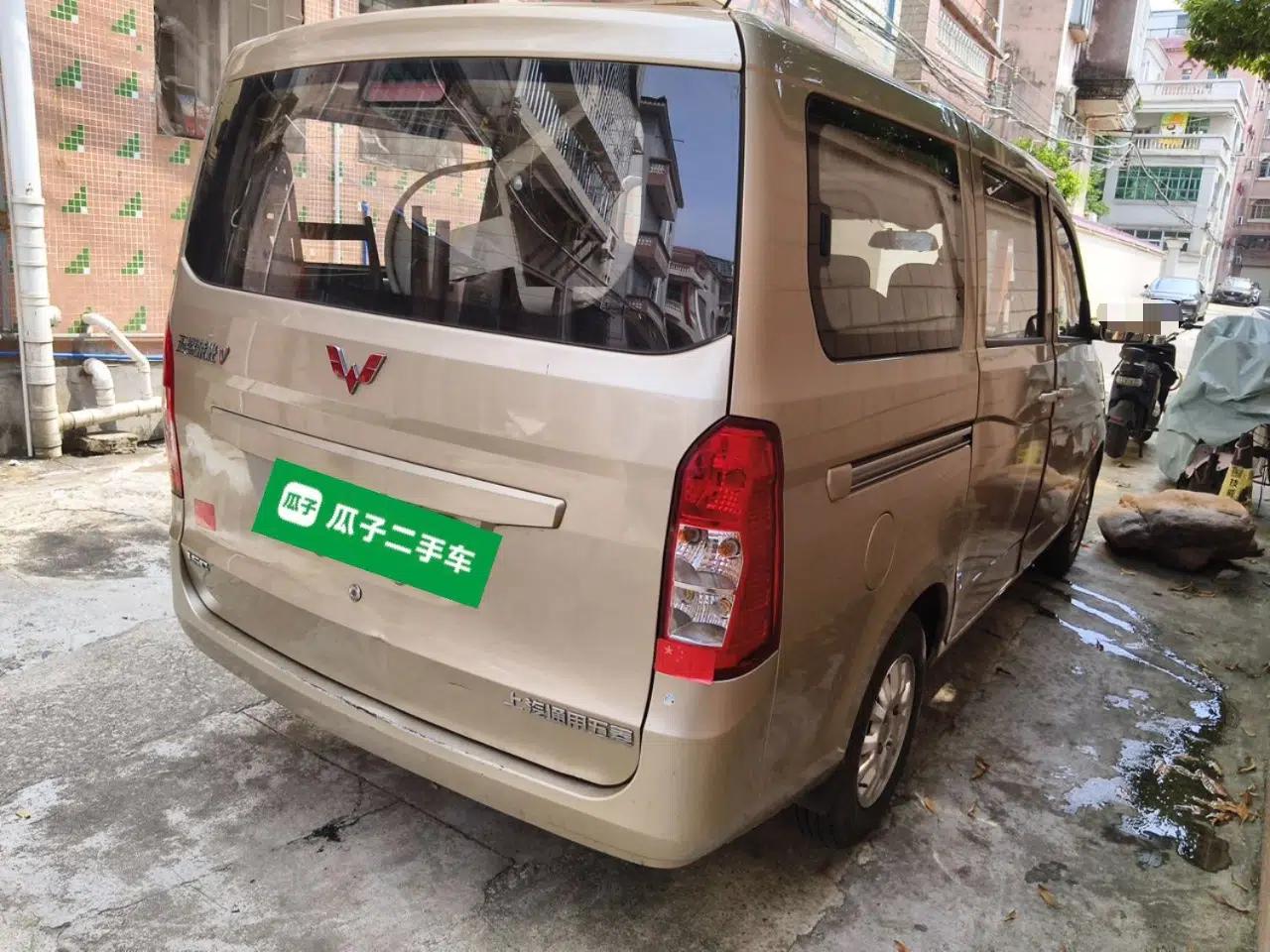 Wuling Rongguang V 2018 1.5L Standard Version — миниатюра 6