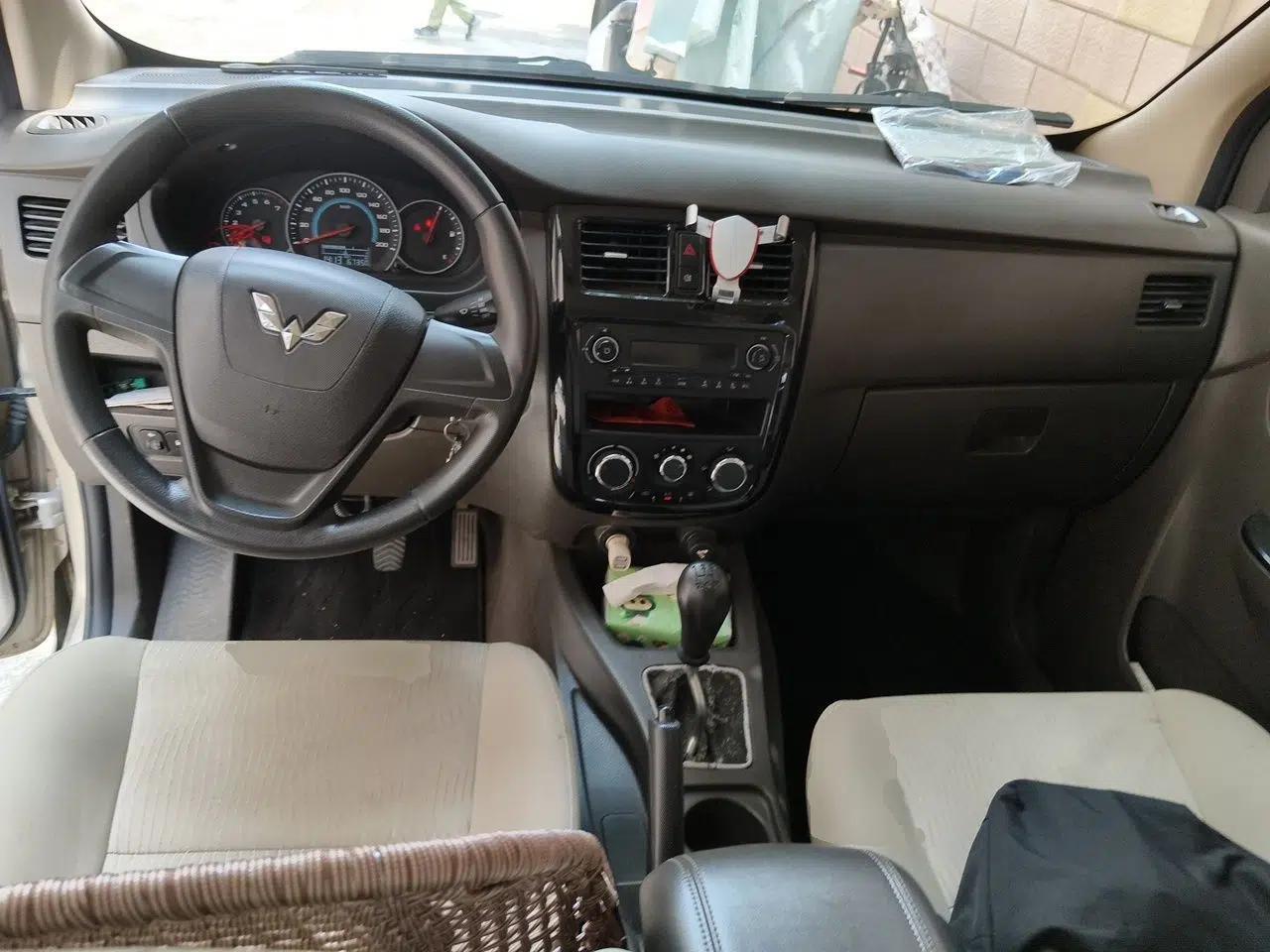 Wuling Rongguang V 2018 1.5L Standard Version — миниатюра 9