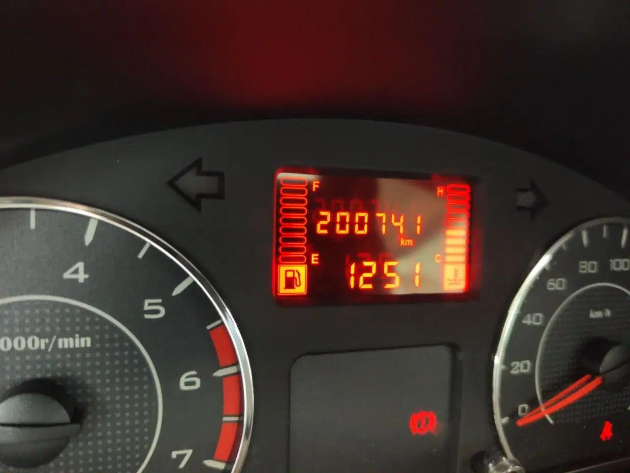 Wuling Rongguang V 2015 1.5L Practical Version — миниатюра 12