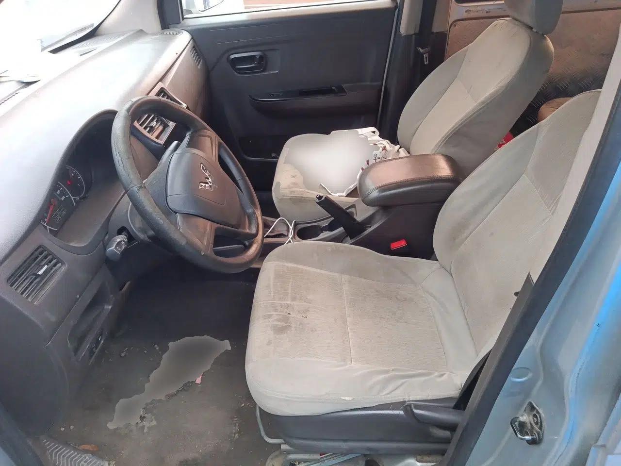 Wuling Rongguang V 2015 1.5L Base Version — миниатюра 15