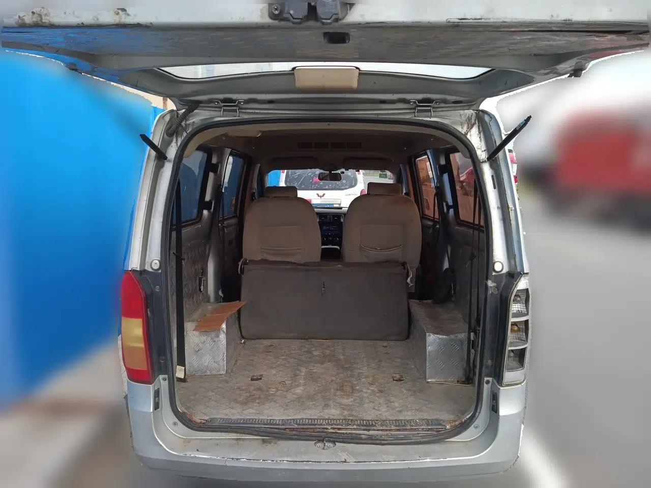 Wuling Rongguang V 2015 1.5L Base Version — миниатюра 19