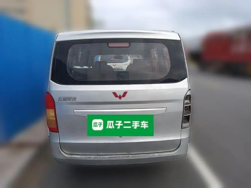 Wuling Rongguang V 2015 1.5L Base Version — миниатюра 5
