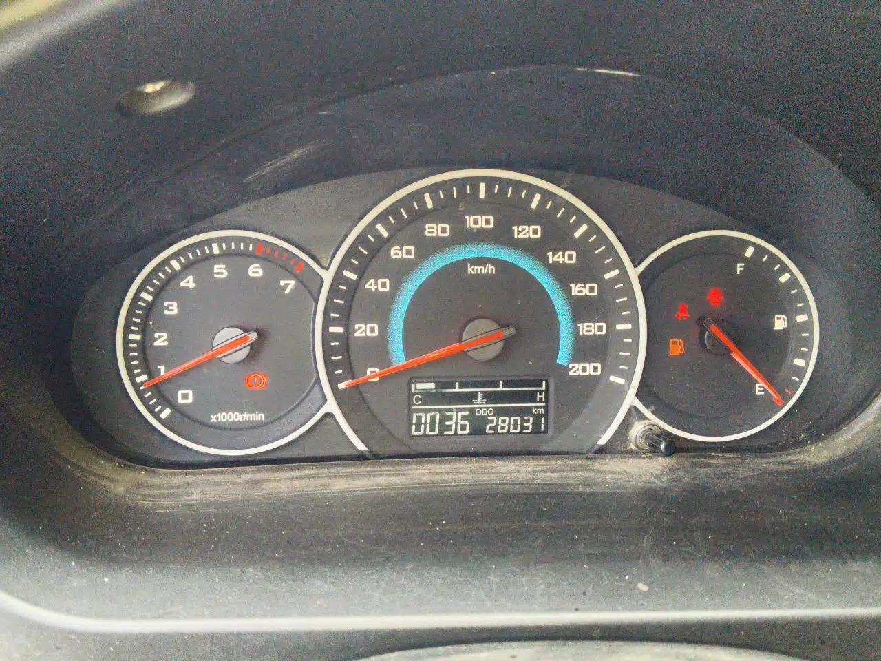 Wuling Rongguang V 2016 1.2L Standard Version — миниатюра 11