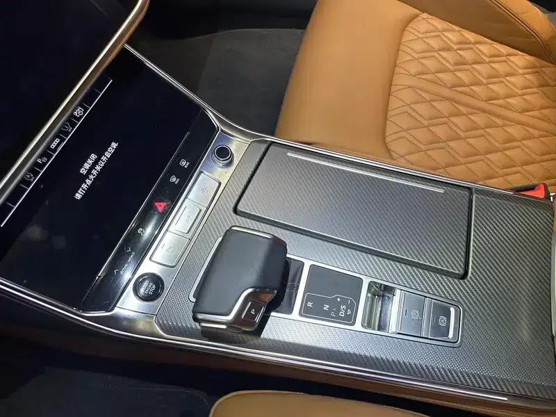 Audi A7L 2022 55 TFSI quattro S-line edition one (first edition) — миниатюра 11