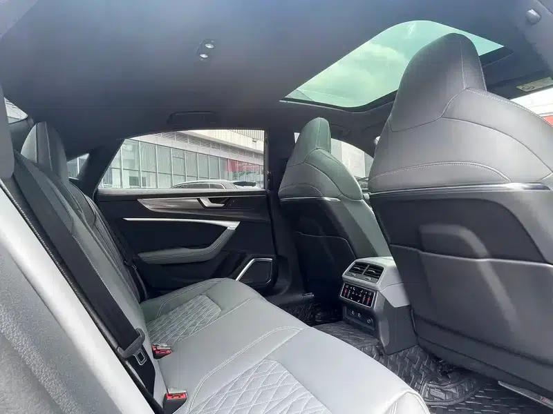 2025 Audi A7L 45 TFSI quattro RS Package Racing Edition — миниатюра 13