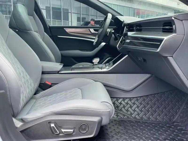 2025 Audi A7L 45 TFSI quattro RS Package Racing Edition — миниатюра 14