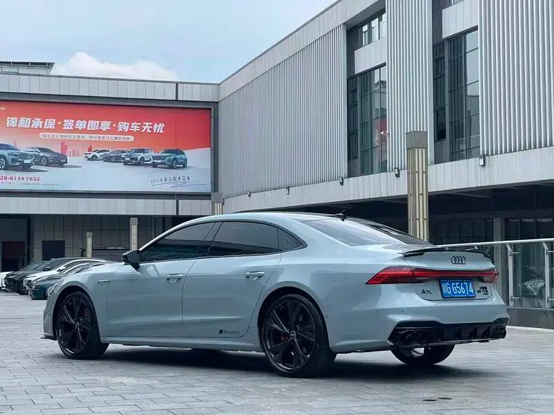 2025 Audi A7L 45 TFSI quattro RS Package Racing Edition — миниатюра 5
