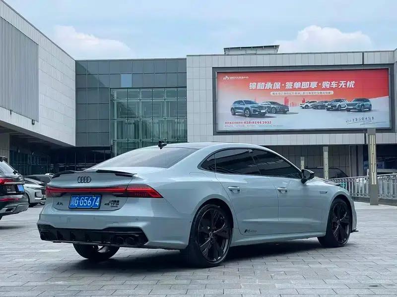 2025 Audi A7L 45 TFSI quattro RS Package Racing Edition — миниатюра 7