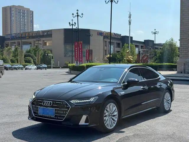 Audi A7L 2024 45 TFSI S-line Dream Crystal Package