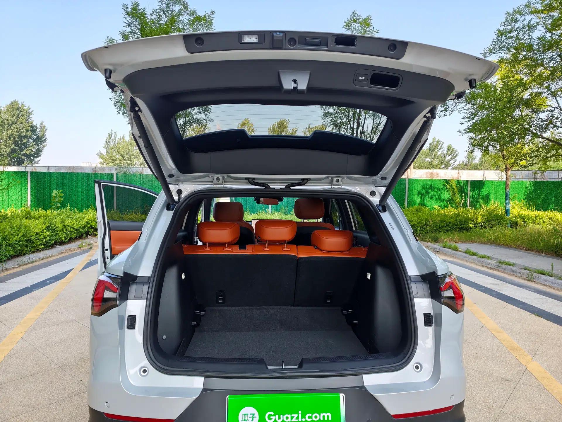 Wuling Xingguang S 2025 Model 510 km Flagship Version — миниатюра 32