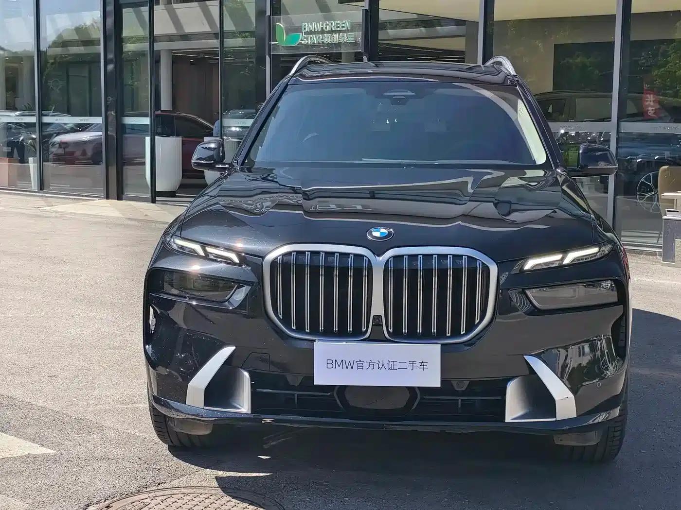 BMW X7 2024 xDrive40i Leading Luxury Package — миниатюра 2