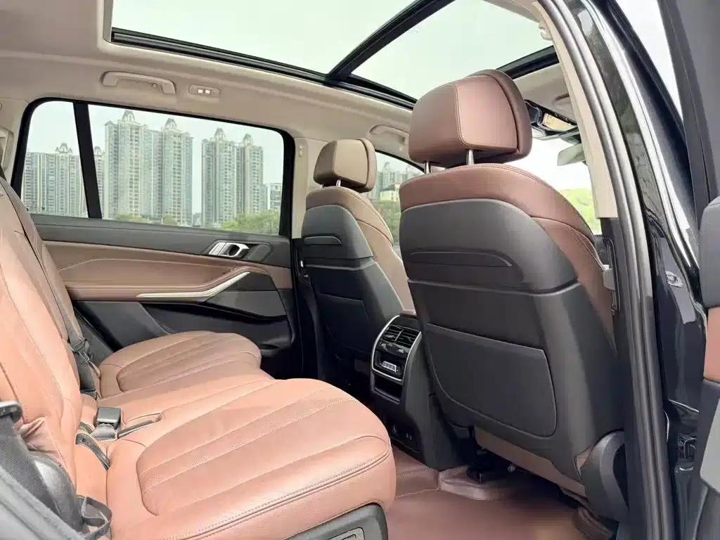 BMW X7 2021 xDrive40i Leading Luxury Package — миниатюра 6