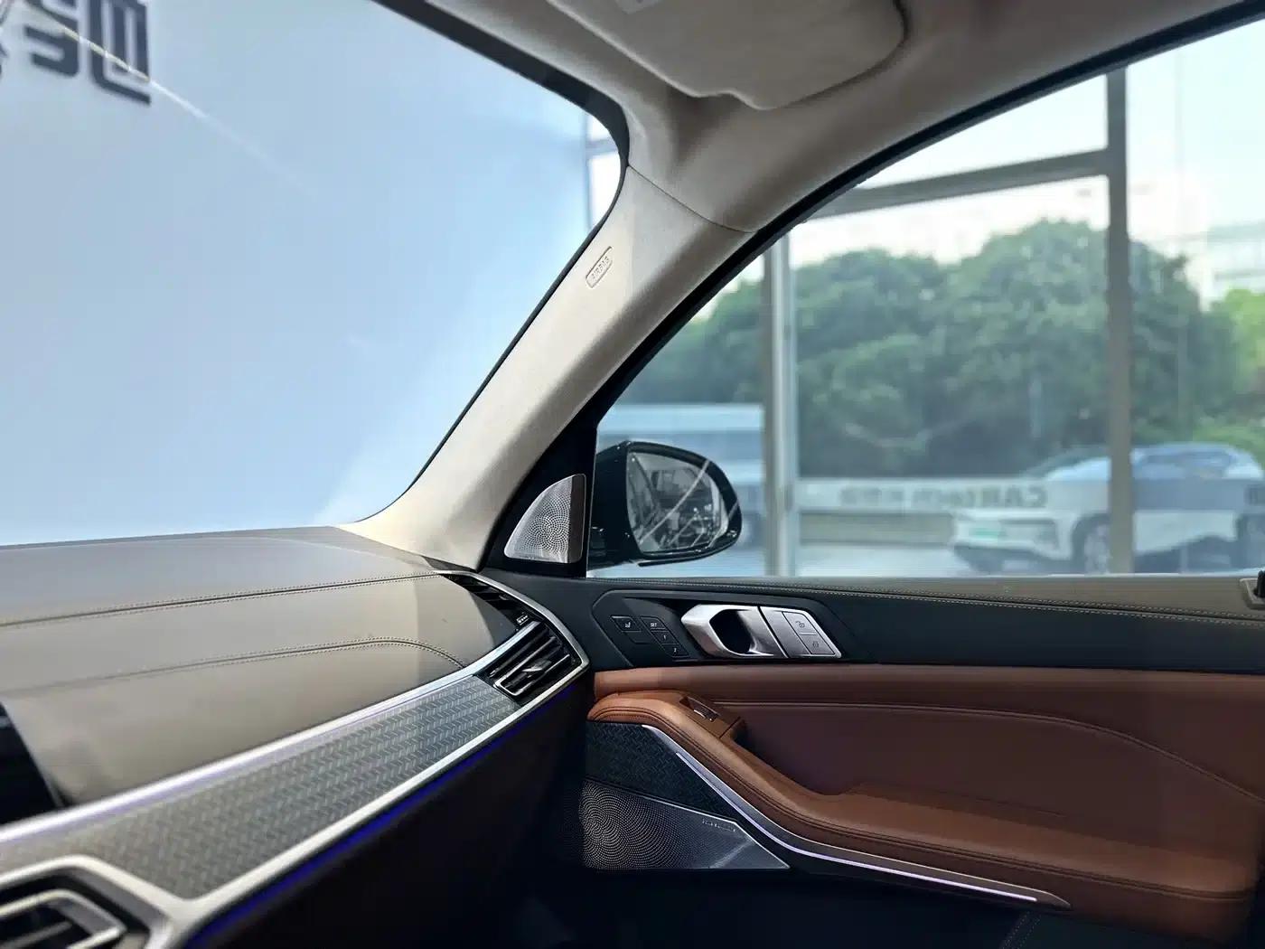 BMW X7 2022 xDrive M50i — миниатюра 13