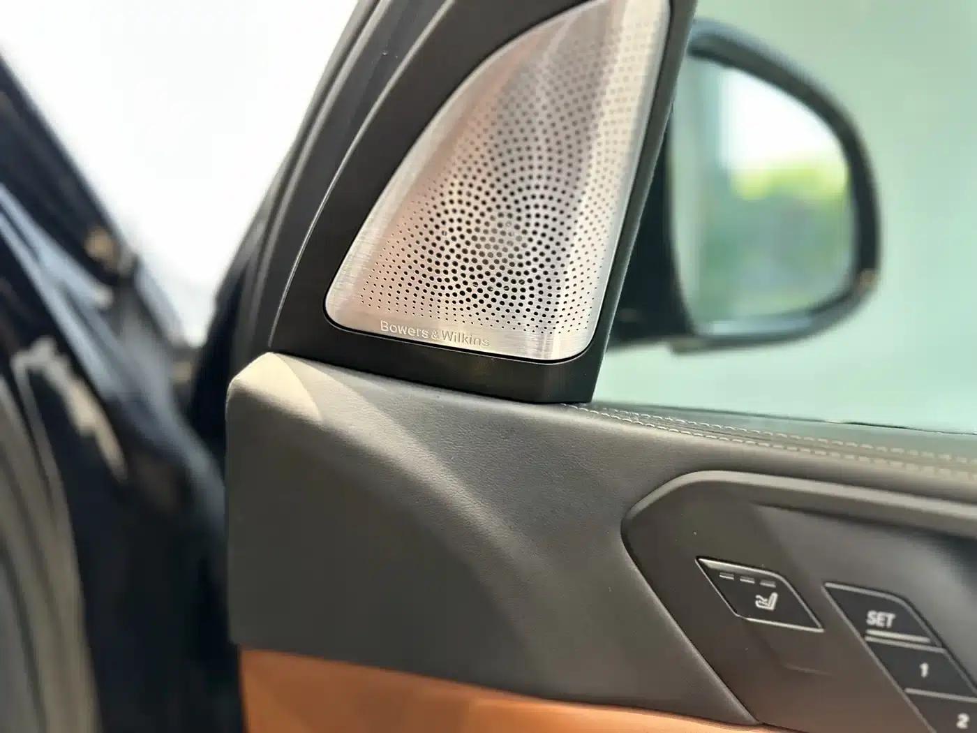 BMW X7 2022 xDrive M50i — миниатюра 20