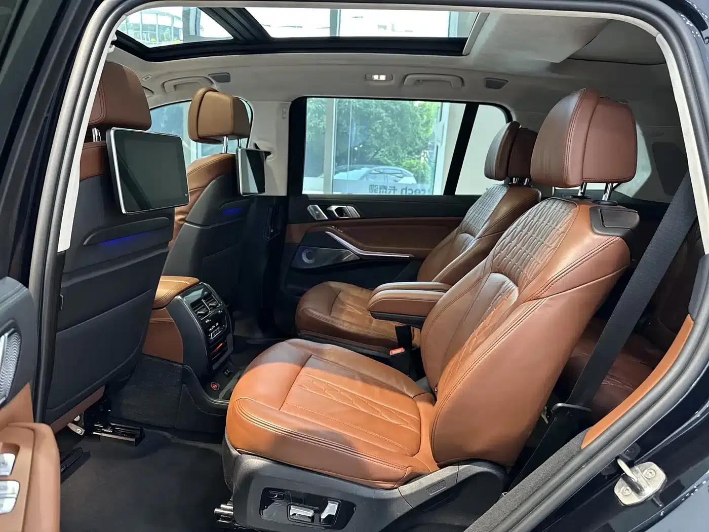 BMW X7 2022 xDrive M50i — миниатюра 21