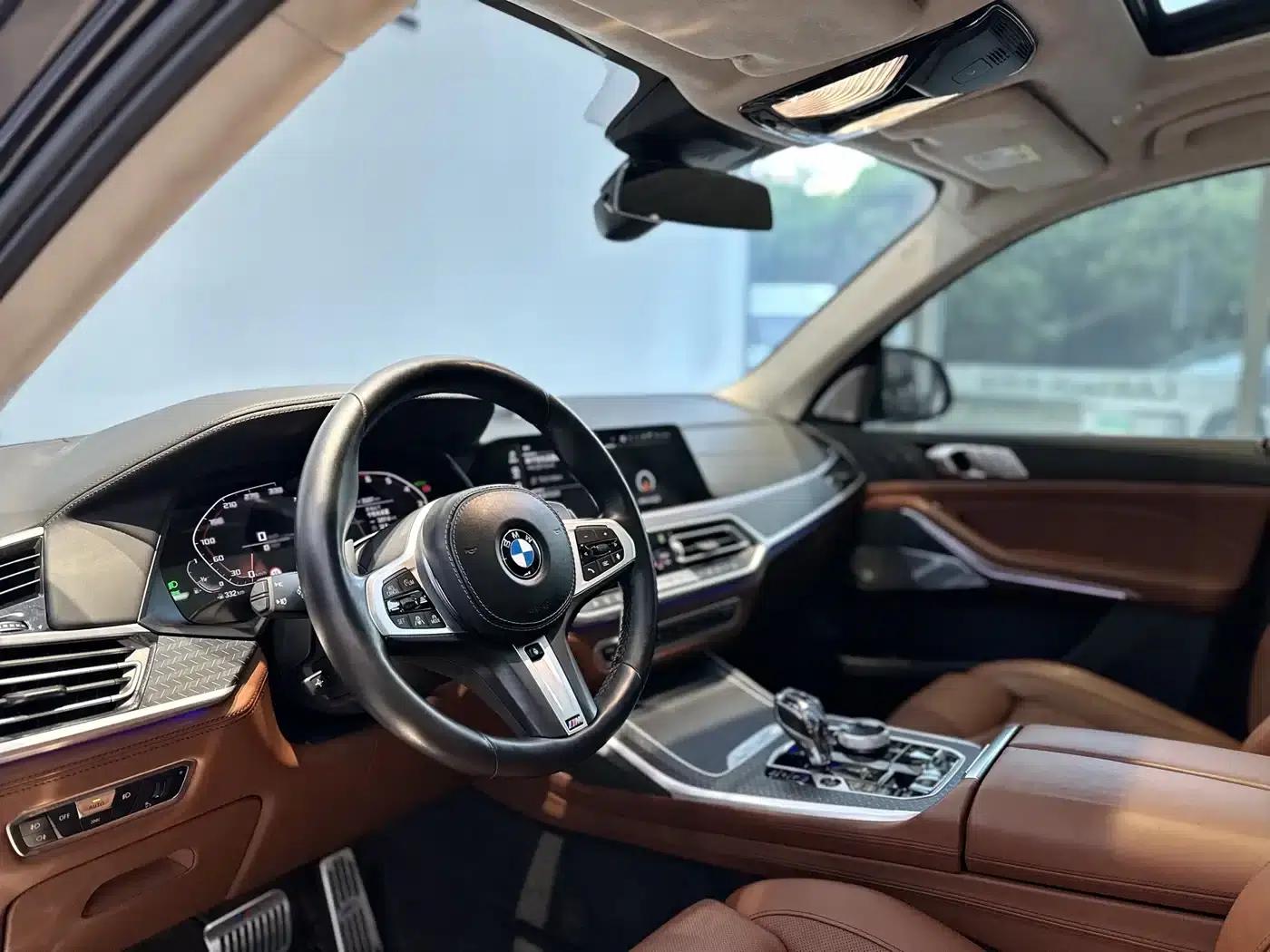 BMW X7 2022 xDrive M50i — миниатюра 6