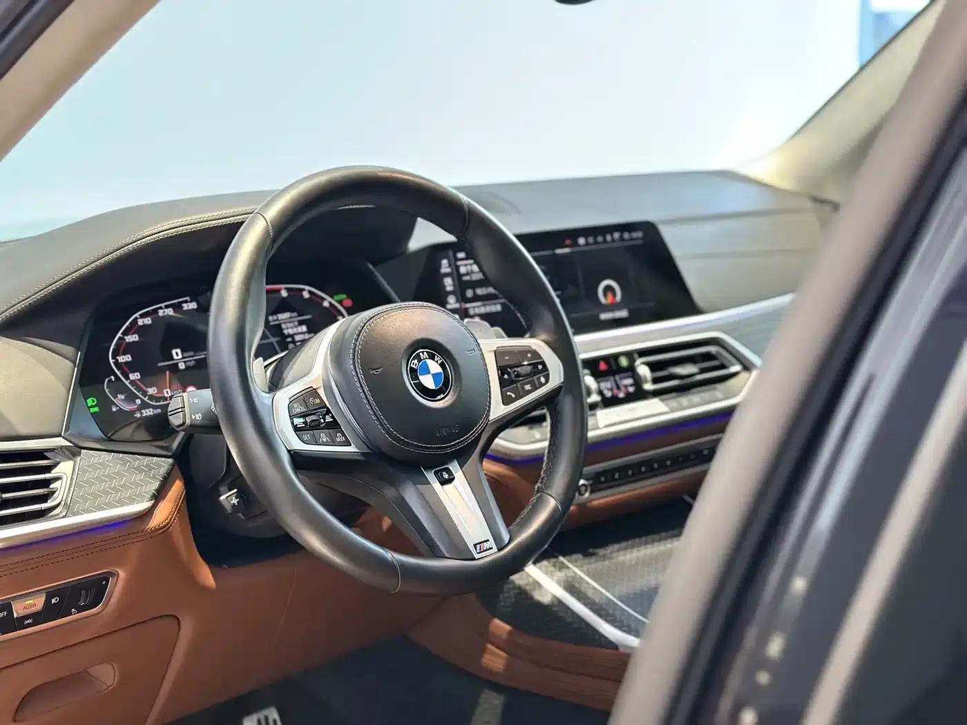BMW X7 2022 xDrive M50i — миниатюра 7