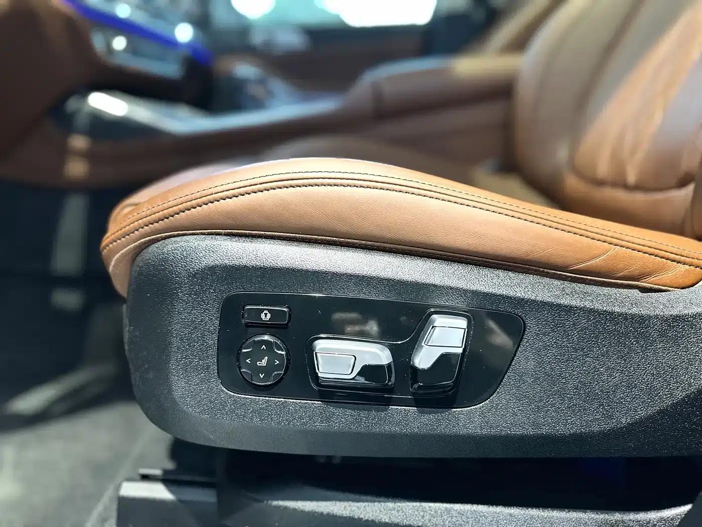 BMW X7 2022 xDrive M50i — миниатюра 8