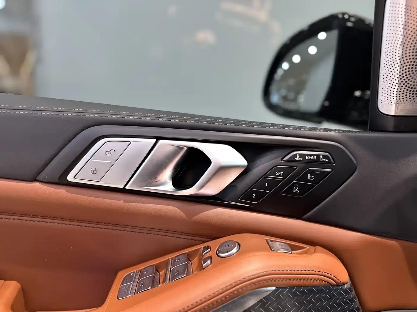 BMW X7 2022 xDrive M50i — миниатюра 9