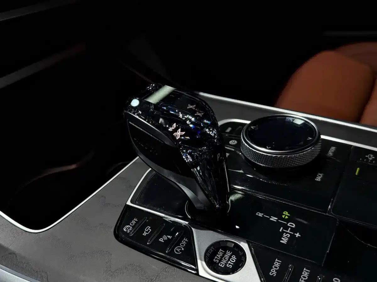 BMW X7 2020 xDrive40i M Sport Package — миниатюра 12