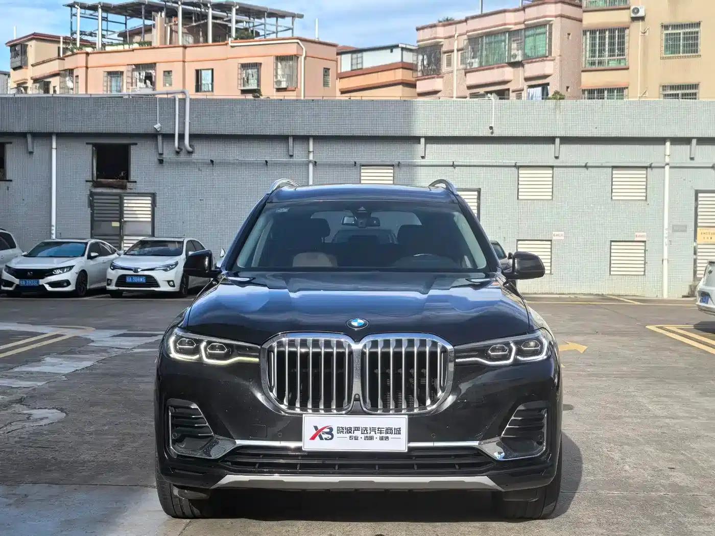 BMW X7 2020 xDrive40i Leading Luxury Package — миниатюра 2