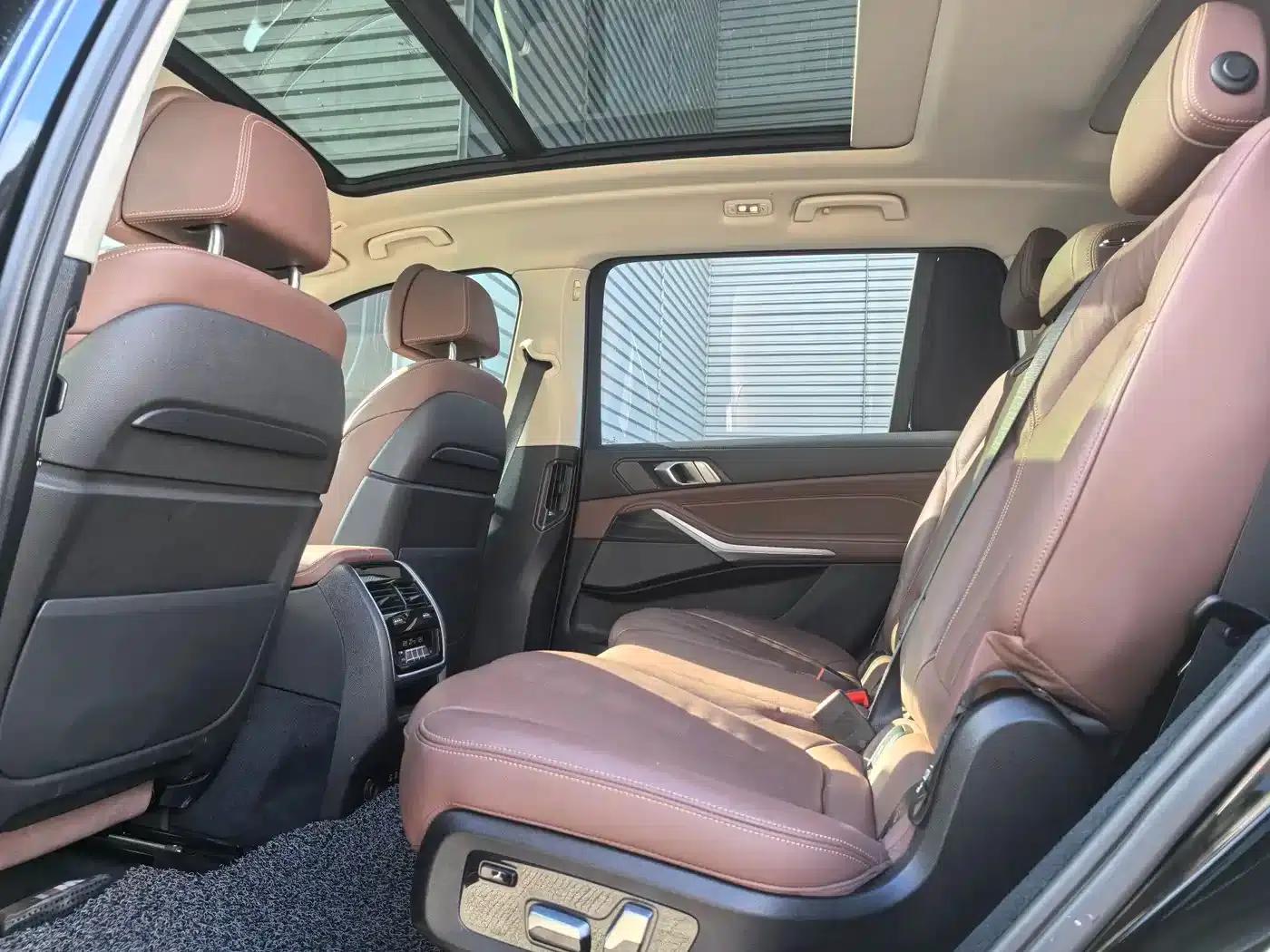 BMW X7 2020 xDrive40i Leading Luxury Package — миниатюра 12