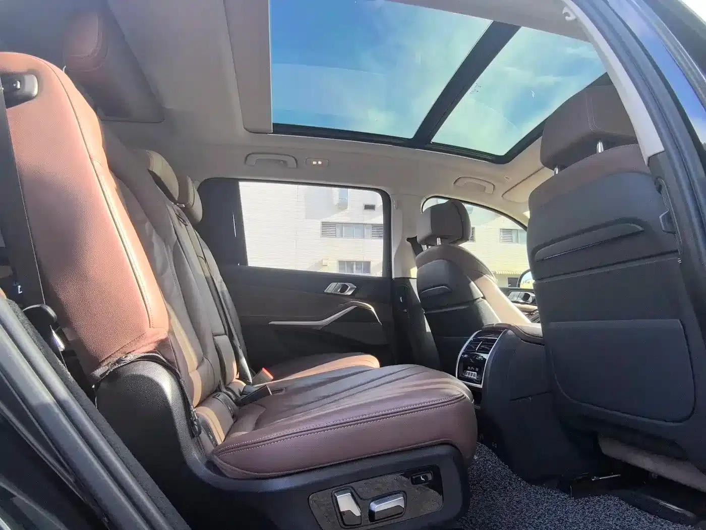 BMW X7 2020 xDrive40i Leading Luxury Package — миниатюра 16