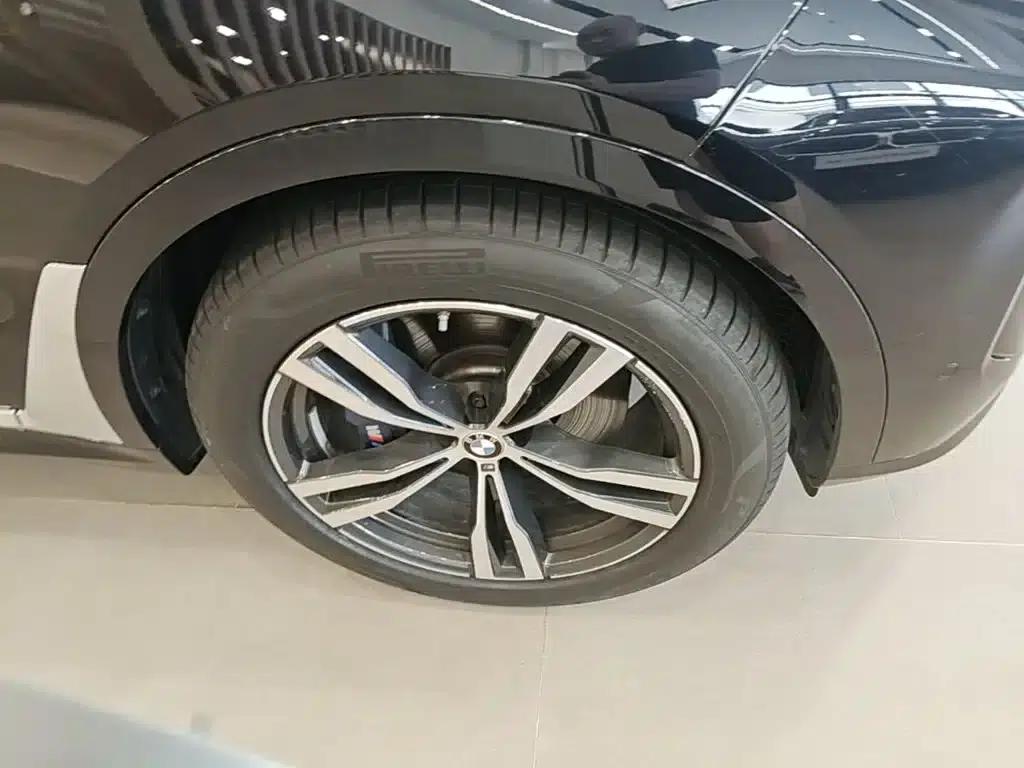 BMW X7 2023 xDrive40i M Sport Package — миниатюра 14