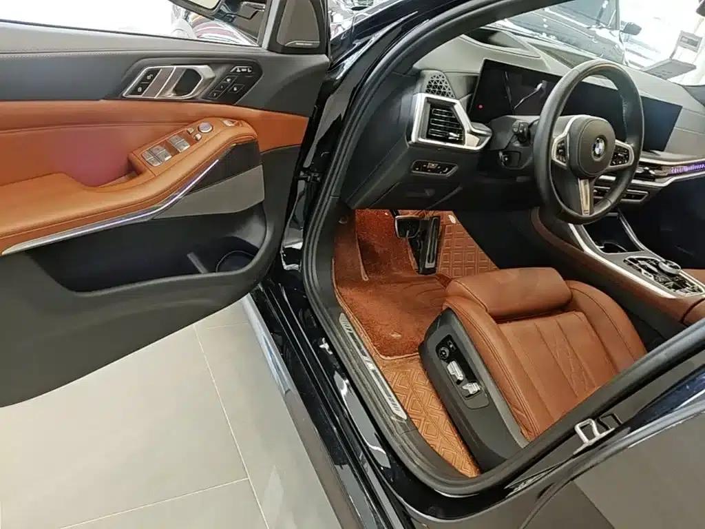 BMW X7 2023 xDrive40i M Sport Package — миниатюра 23