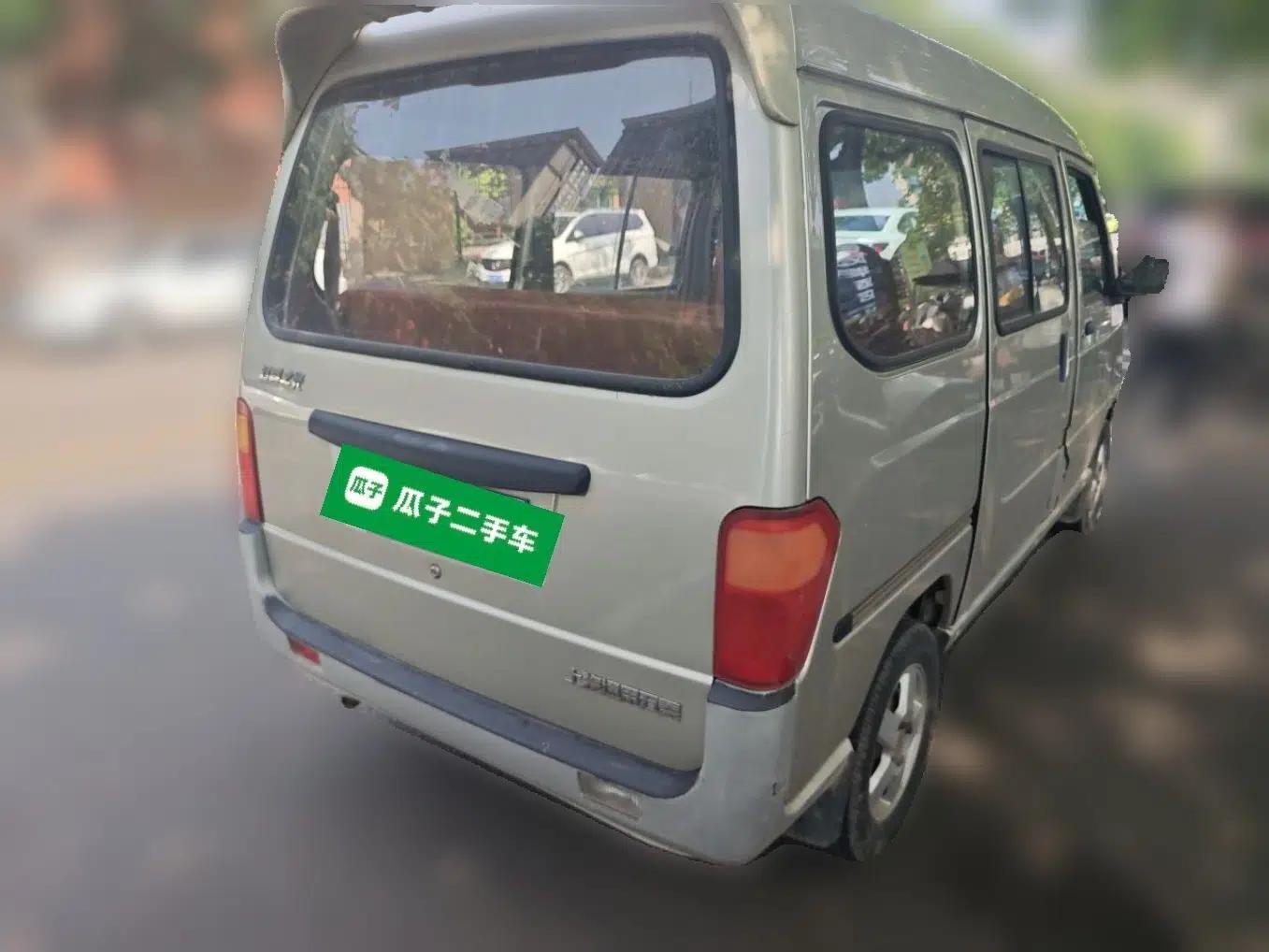 Wuling Zhiguang 2013 1.0L Practical Version — миниатюра 6