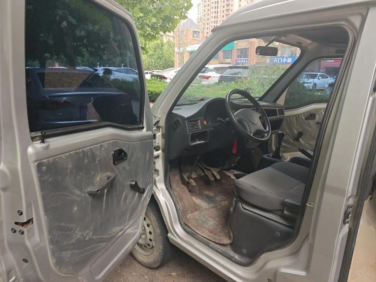 Wuling Zhiguang 2023 1.5L Practical Version 5/7 Seats — миниатюра 16