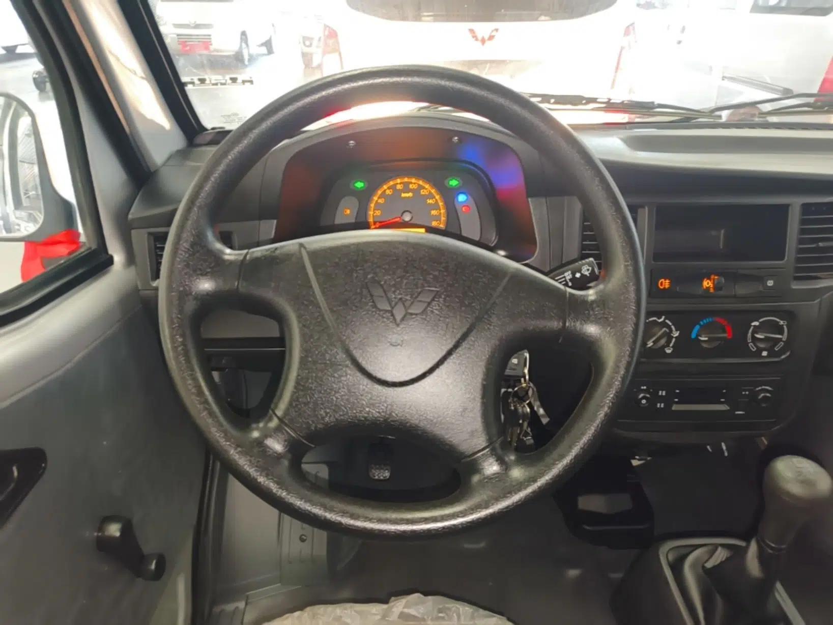 Wuling Zhiguang 2023 1.5L Practical Version 5/7 Seats — миниатюра 18