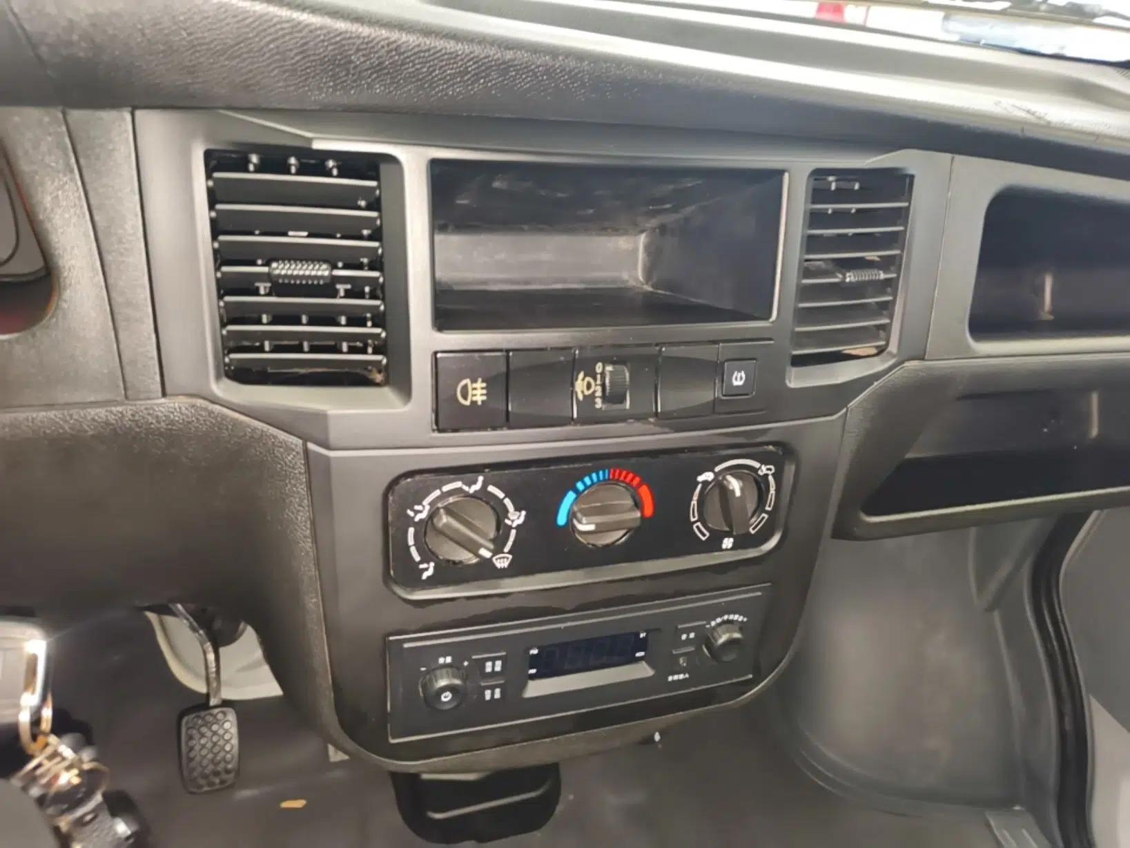 Wuling Zhiguang 2023 1.5L Practical Version 5/7 Seats — миниатюра 20