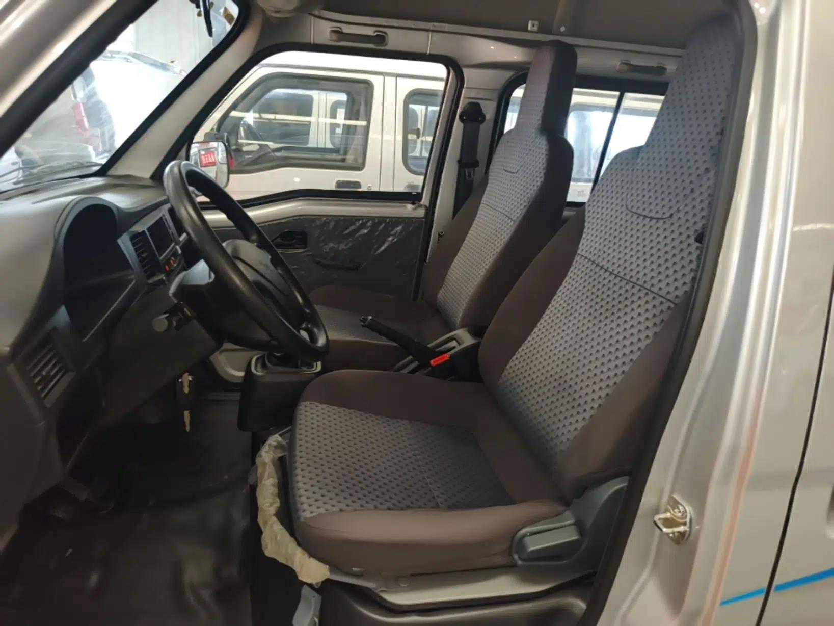 Wuling Zhiguang 2023 1.5L Practical Version 5/7 Seats — миниатюра 22