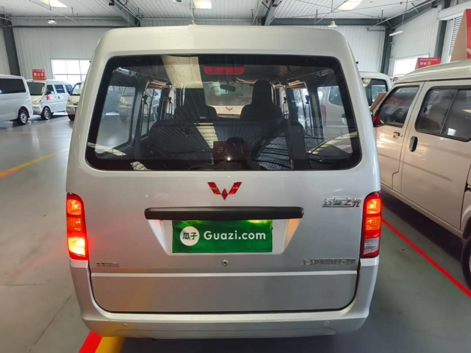 Wuling Zhiguang 2023 1.5L Practical Version 5/7 Seats — миниатюра 5