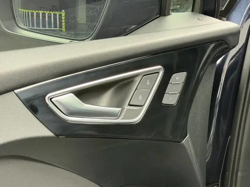 Audi Q4 e-tron 2023 Model 40 e-tron Trailblazer — миниатюра 15