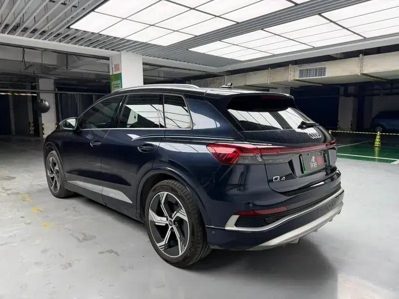 Audi Q4 e-tron 2023 Model 40 e-tron Trailblazer — миниатюра 3