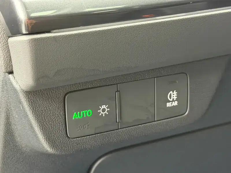 Audi Q4 e-tron 2023 Model 40 e-tron Trailblazer — миниатюра 26