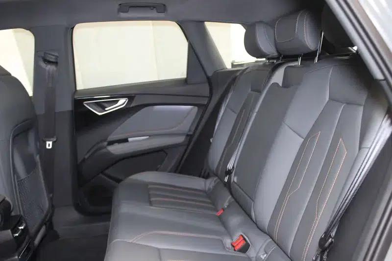 Audi Q4 e-tron 2024 Model 40 e-tron Adventure Edition — миниатюра 11