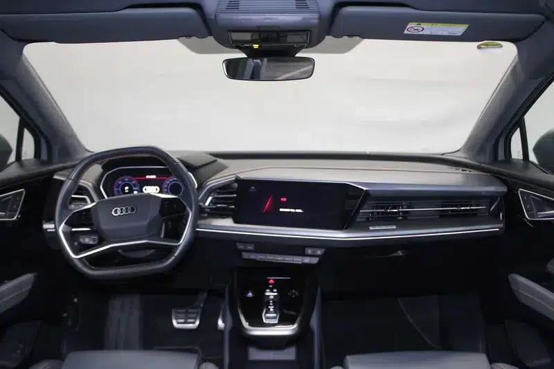 Audi Q4 e-tron 2024 Model 40 e-tron Adventure Edition — миниатюра 9