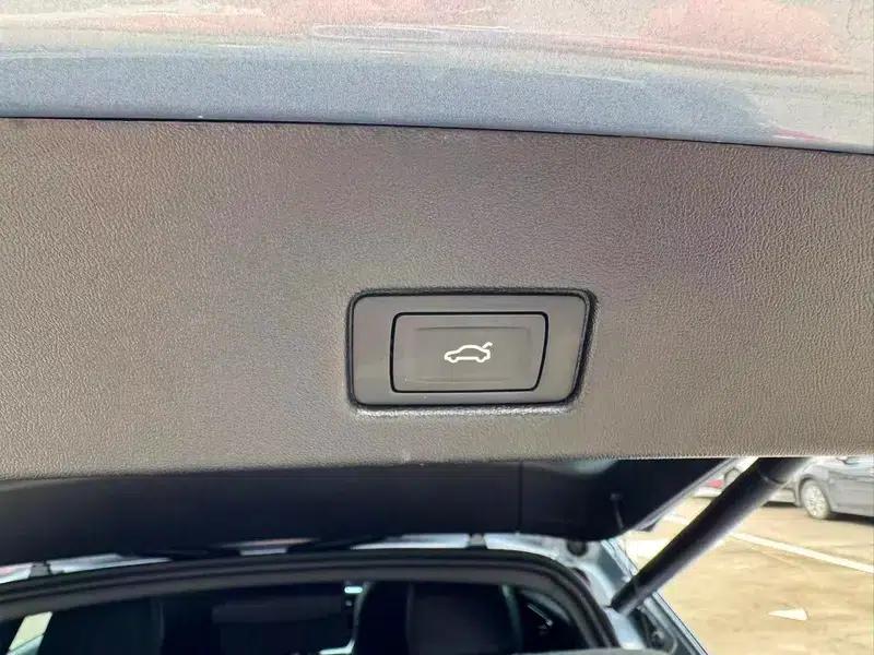 Audi Q4 e-tron 2024 Model 40 e-tron Adventure Edition — миниатюра 12